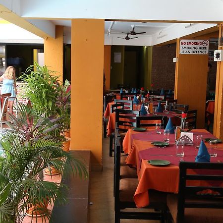 Alor Holiday Resort Calangute Ngoại thất bức ảnh