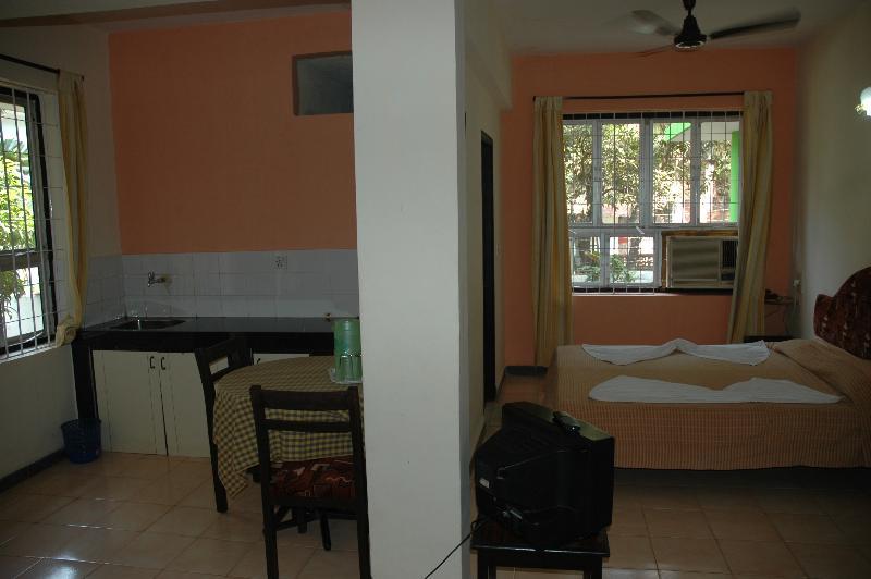 Alor Holiday Resort Calangute Ngoại thất bức ảnh