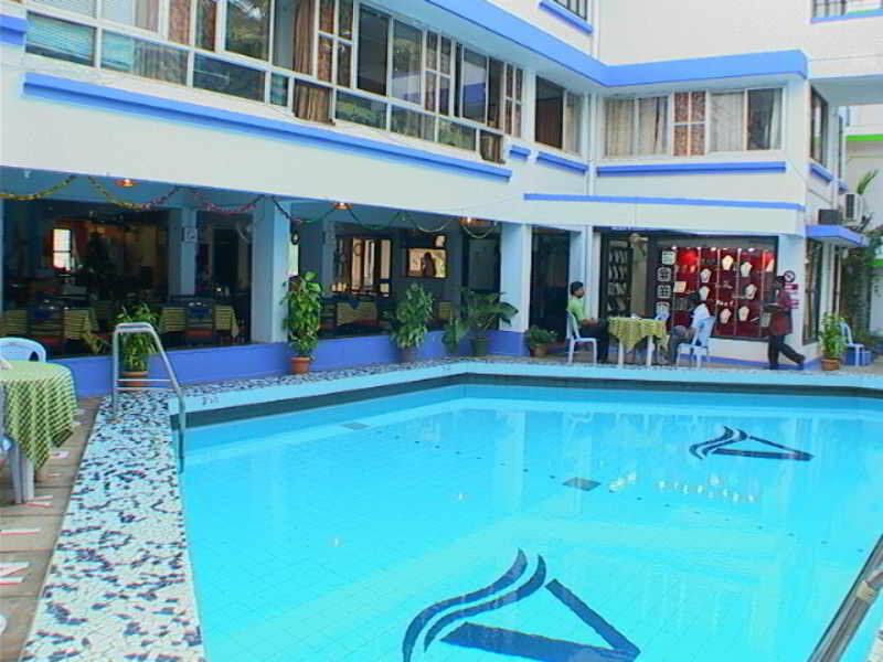 Alor Holiday Resort Calangute Ngoại thất bức ảnh